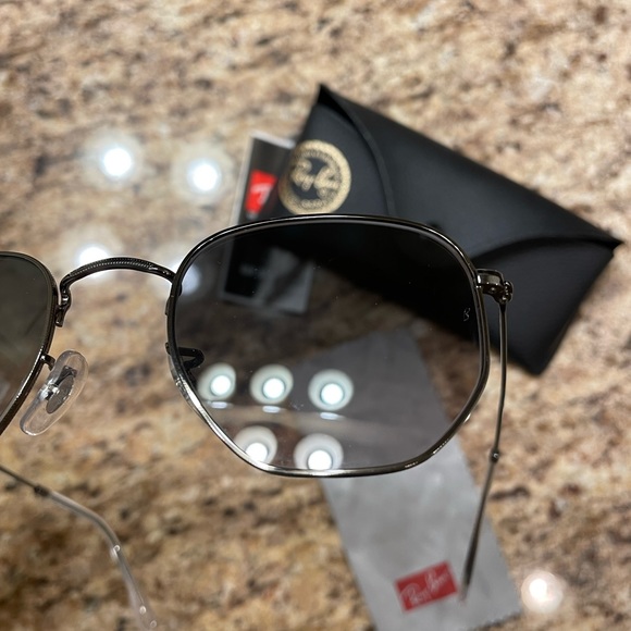 rayban hexagonal flat lenses - gunmetal - Picture 6 of 9